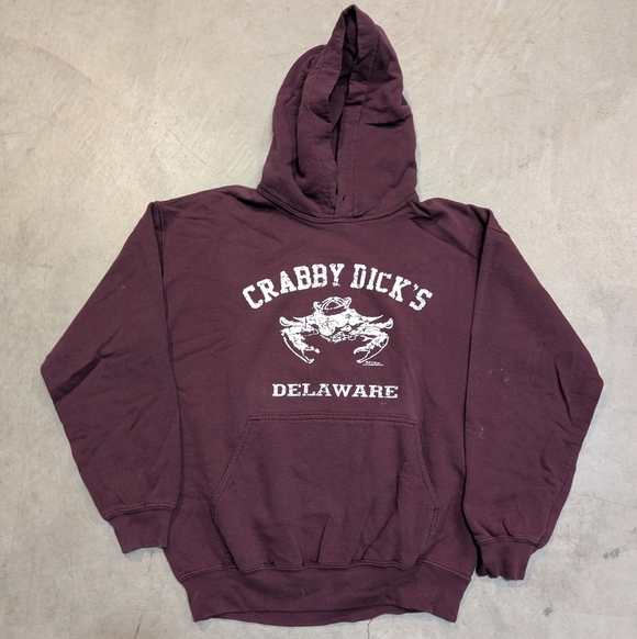 Crabby Dicks Delaware Hoodie Mens M Funny Maroon Red Gildan - Picture 1 of 6